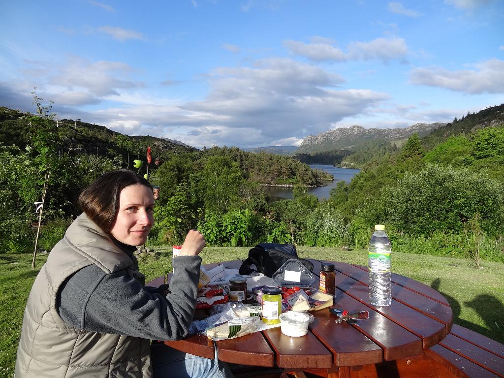 2014_06_Scotland_Day_05_Urquhart_EileanDonan_and_Plockton (132).JPG